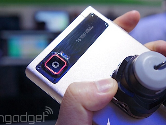 联想-K920-真机照