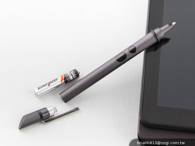 Sony VAIO Fit系列平板筆電 輕鬆翻面變換使用 Sony VAIO Fit系列平板筆電 輕鬆翻面變換使用