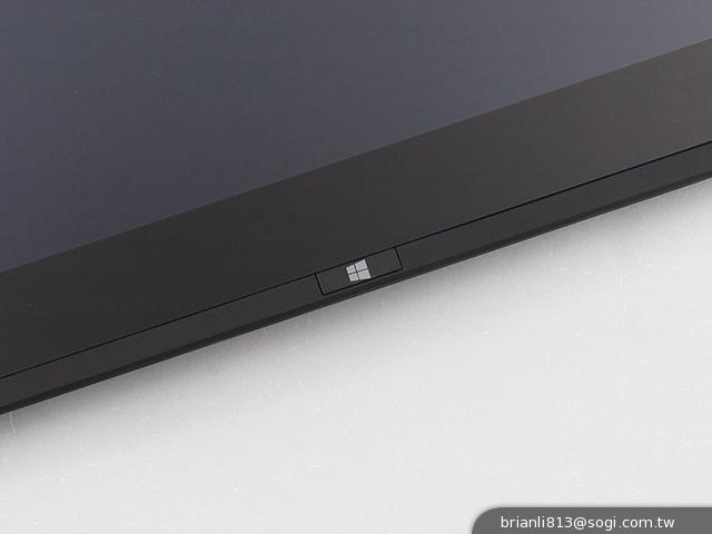 Sony VAIO Fit系列平板筆電 輕鬆翻面變換使用 Sony VAIO Fit系列平板筆電 輕鬆翻面變換使用