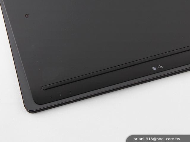 Sony VAIO Fit系列平板筆電 輕鬆翻面變換使用 Sony VAIO Fit系列平板筆電 輕鬆翻面變換使用
