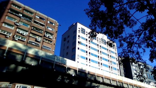 Sony VAIO Fit系列平板筆電 輕鬆翻面變換使用 Sony VAIO Fit系列平板筆電 輕鬆翻面變換使用