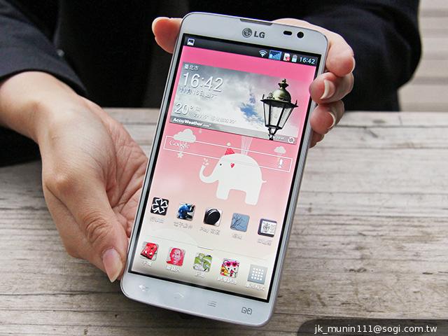 5.5吋LG G Pro Lite 不NG觸控筆隨寫、操作新體驗