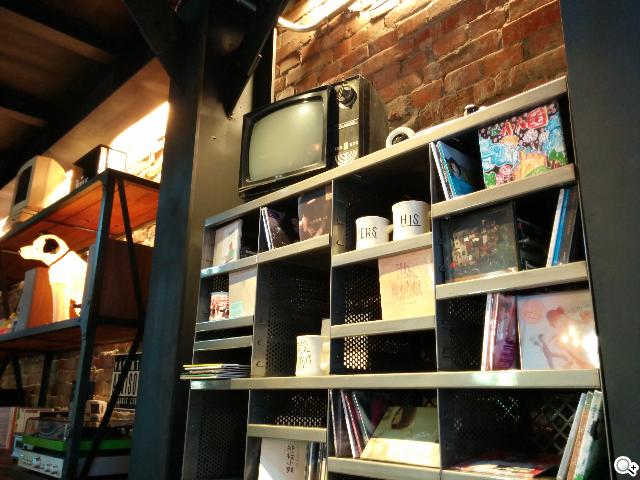 KitKat原生機Google Nexus 5、安卓4.4深度實測