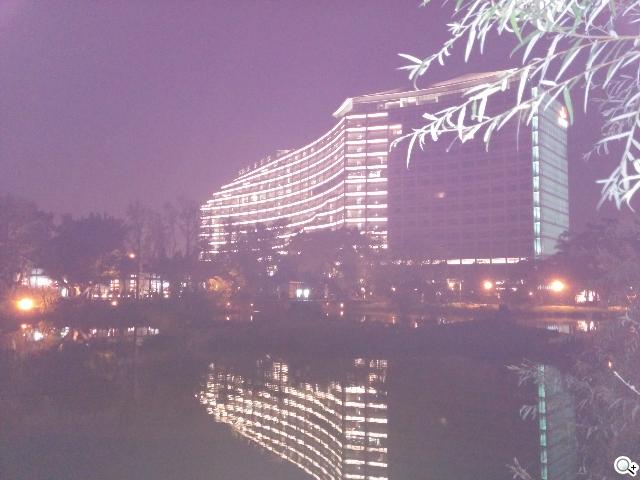 KitKat原生機Google Nexus 5、安卓4.4深度實測