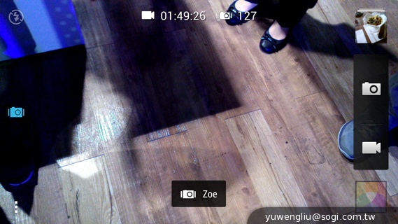 HTC攜手電信三雄推Desire系列手機 實機動手玩