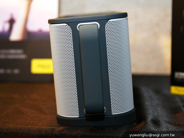 Jabra推出SOLEMATE系列新款NFC多彩藍牙喇叭