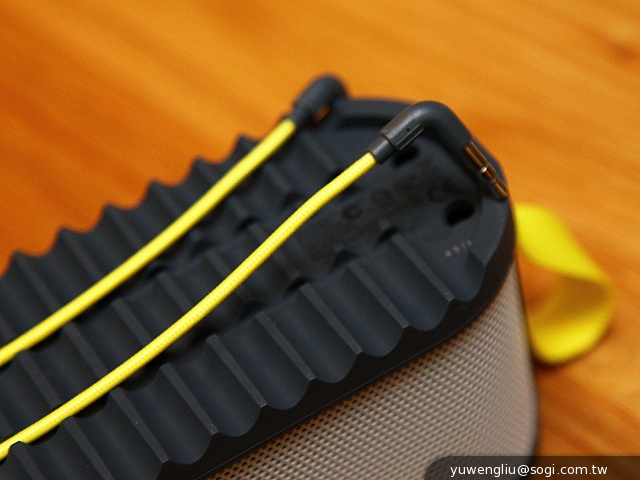 Jabra推出SOLEMATE系列新款NFC多彩藍牙喇叭