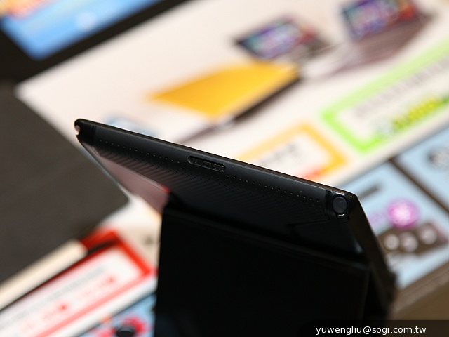 NVIDIA Tegra Note 7動手玩 預購6990元送皮套【102資訊月】