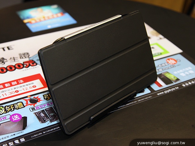 NVIDIA Tegra Note 7動手玩 預購6990元送皮套【102資訊月】