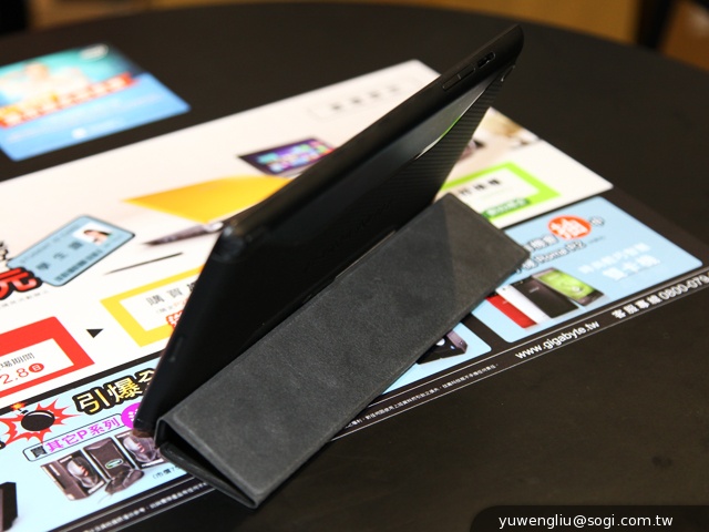 NVIDIA Tegra Note 7動手玩 預購6990元送皮套【102資訊月】