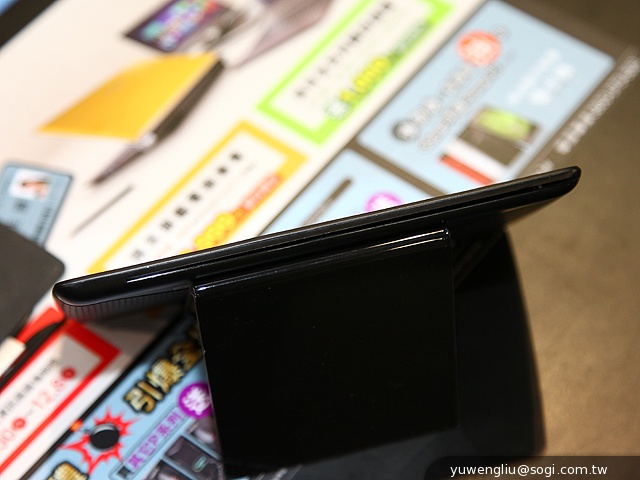 NVIDIA Tegra Note 7動手玩 預購6990元送皮套【102資訊月】