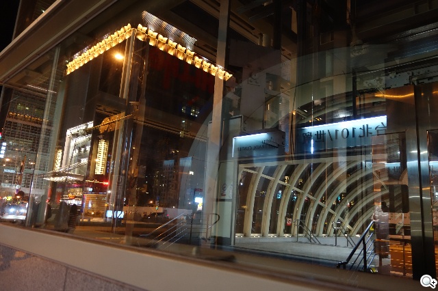 索尼QX100相機 20.2MP外掛手機 化身專業攝手