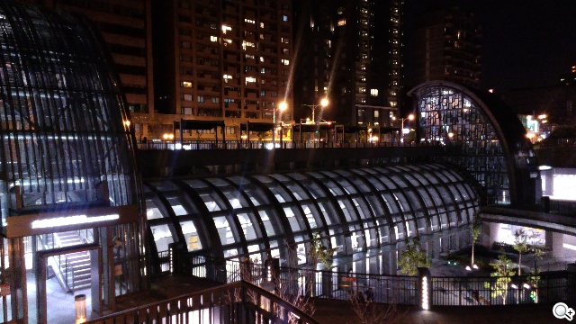 平價享受One體驗 HTC Desire 700 dual sim