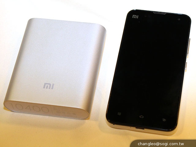 小米超大容量10400mAh行動電源 台灣亮相只售345元