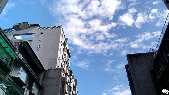 薄、還有2G RAM！高CP值GSmart Guru實測