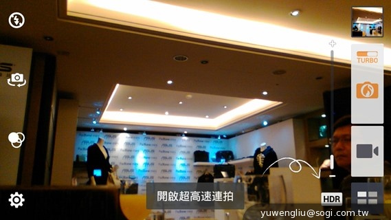 華碩PadFone mini 4.3動手玩 手機+平板1萬2有找