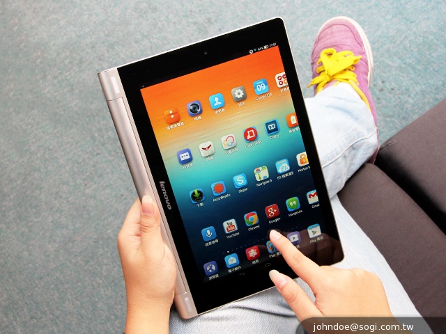 三段變身！有腳的平板Lenovo Yoga Tablet 10