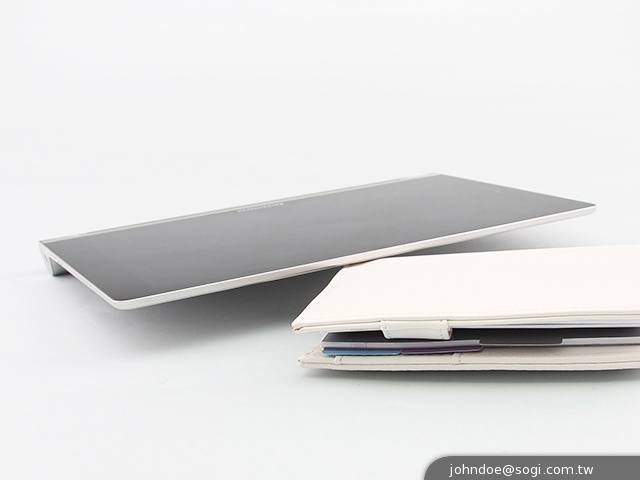 三段變身！有腳的平板Lenovo Yoga Tablet 10