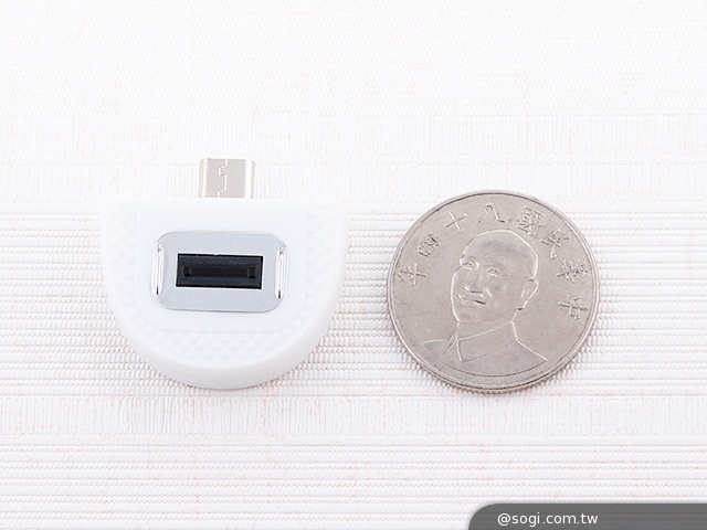 PrivacQ Q-Key 180 Mini指紋加密 確保手機資料安全