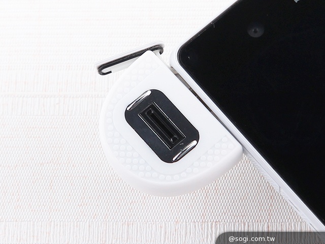 PrivacQ Q-Key 180 Mini指紋加密 確保手機資料安全