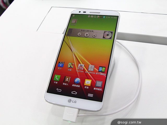 LG聖誕體驗屋展G2等手機 推LINE GAMEs PK賽