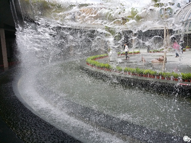 日韓混血才貌雙修 三星GALAXY J實測