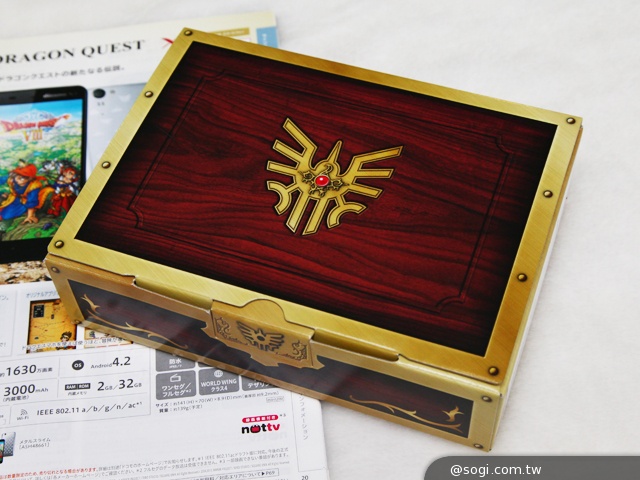 不朽經典加持 Sharp SH-01F勇者鬥惡龍限量版實測