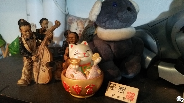 不朽經典加持 Sharp SH-01F勇者鬥惡龍限量版實測