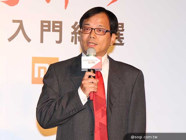 睽違三年！遠傳再推自有品牌手機 Smart 501一月開賣