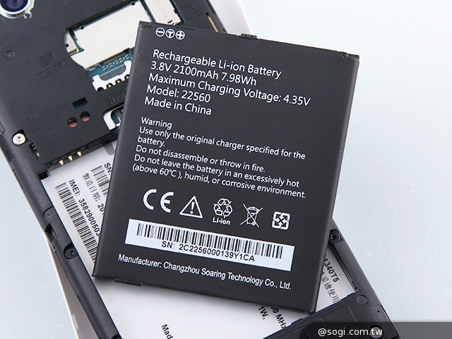 千萬畫素輕薄時尚 BenQ F3平價四核機