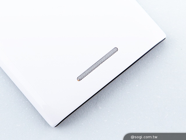 千萬畫素輕薄時尚 BenQ F3平價四核機