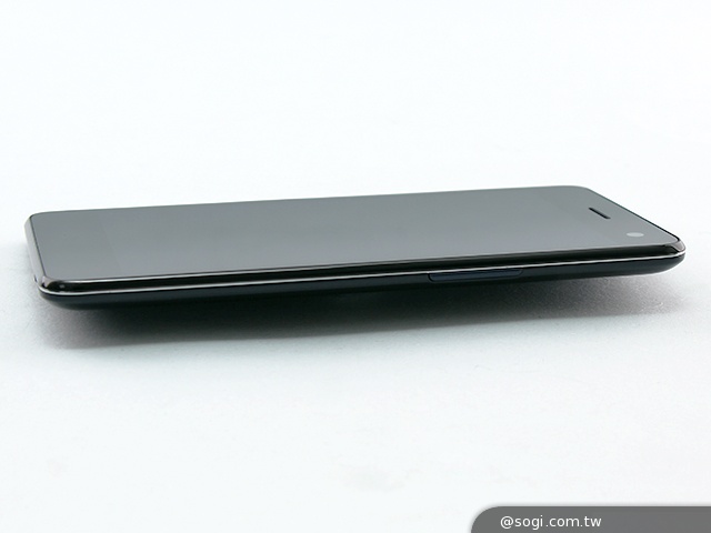 OPPO R819輕薄美型 四核雙卡機實測