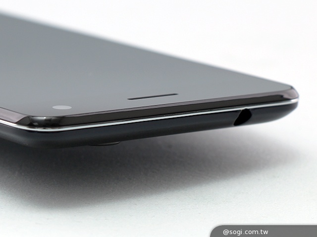 OPPO R819輕薄美型 四核雙卡機實測