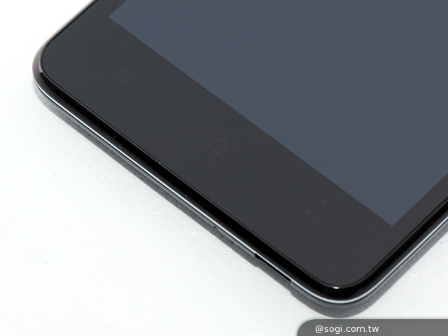 OPPO R819輕薄美型 四核雙卡機實測