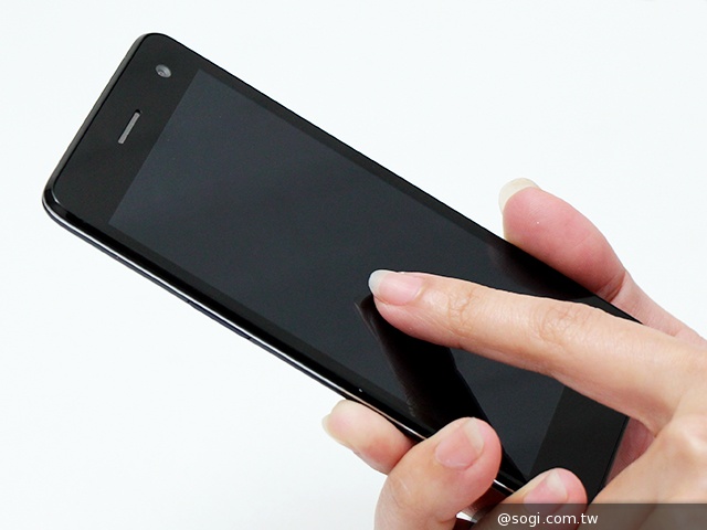 OPPO R819輕薄美型 四核雙卡機實測