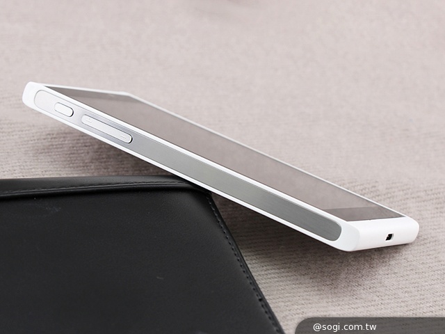 簡約、四核、5千有找 TWM Amazing A6S實測