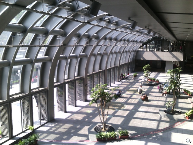 多彩靚亮雙核入門機 TWM Amazing A5C