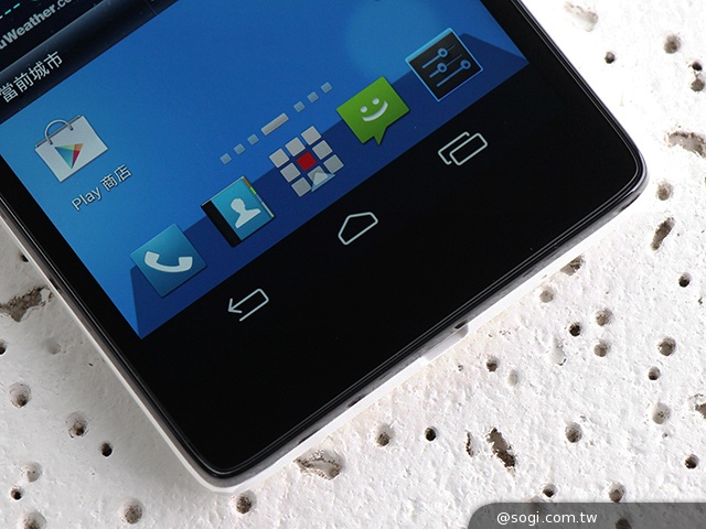 CP值破表的國產平價旗艦 InFocus IN815玩色機