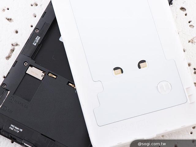 CP值破表的國產平價旗艦 InFocus IN815玩色機