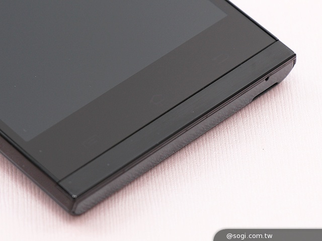 13MP雙鏡頭！真八核手機THL美猴王2實測