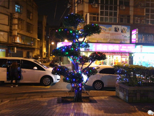 CP值破表的國產平價旗艦 InFocus IN815玩色機