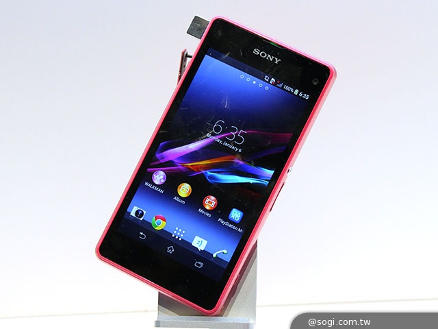 Sony防水輕旗艦Xperia Z1 Compact直擊【CES 2014】