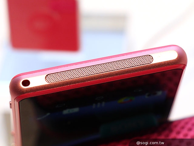 Sony防水輕旗艦Xperia Z1 Compact直擊【CES 2014】