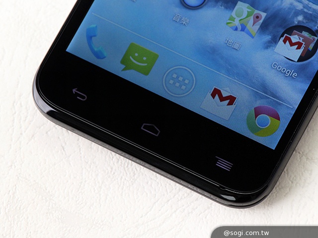 5吋雙卡國民享樂機 GSmart Alto A2實測