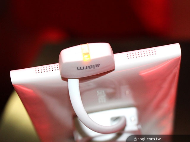 驍龍800手機 ELIFE E7現身高通展場 台灣將引進【CES 2014】