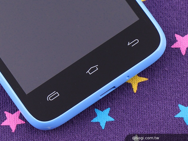 多彩靚亮雙核入門機 TWM Amazing A5C