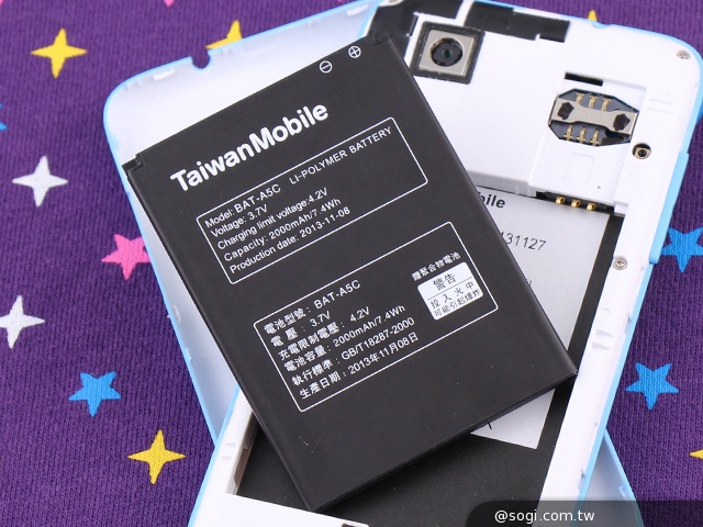 多彩靚亮雙核入門機 TWM Amazing A5C