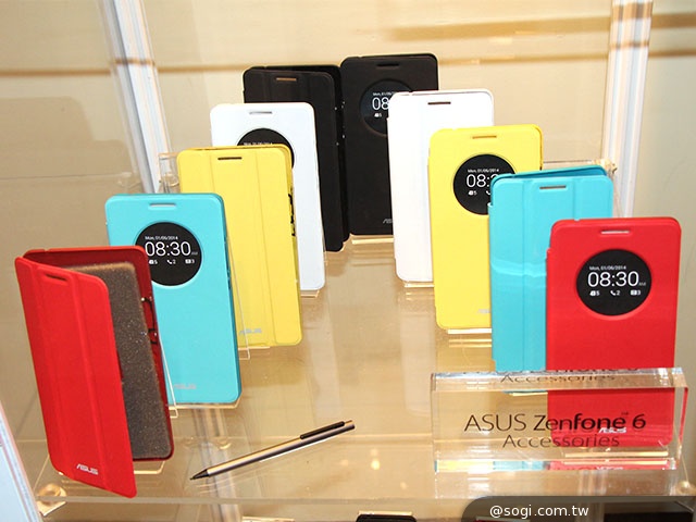 ASUS全新ZenFone系列與ZenUI美國動手玩【CES 2014】