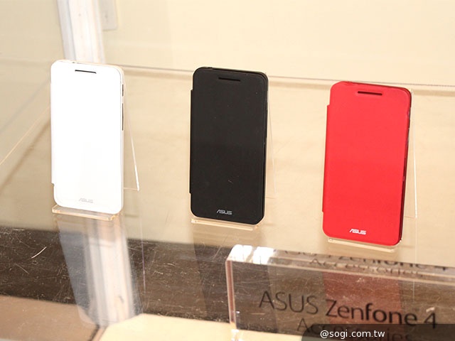ASUS全新ZenFone系列與ZenUI美國動手玩【CES 2014】