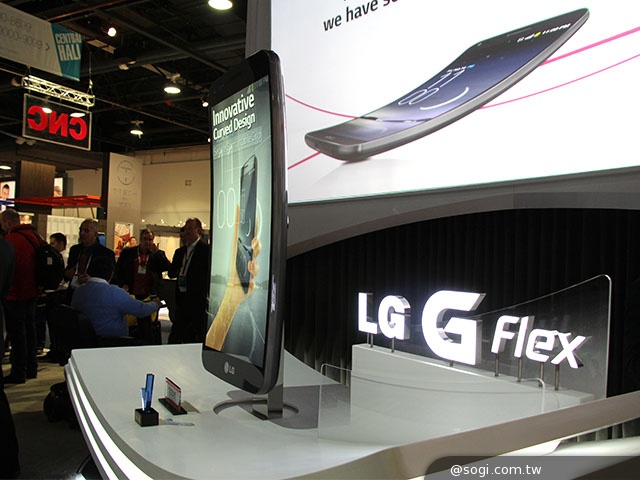 LG G Flex進軍美國市場 家電力推Home Chat服務【CES 2014】